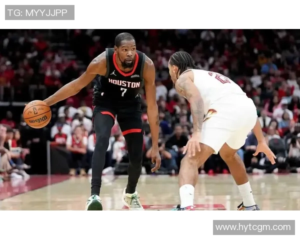 2016年NBA季后赛火箭队与步行者队激烈对决的精彩瞬间回顾