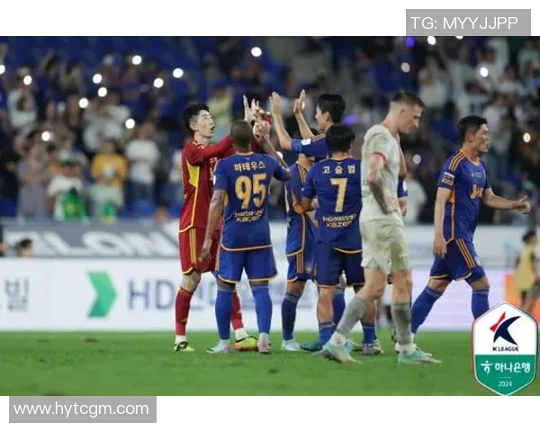 江原对阵蔚山的精彩对决最终比分揭晓，赛季精彩瞬间回顾